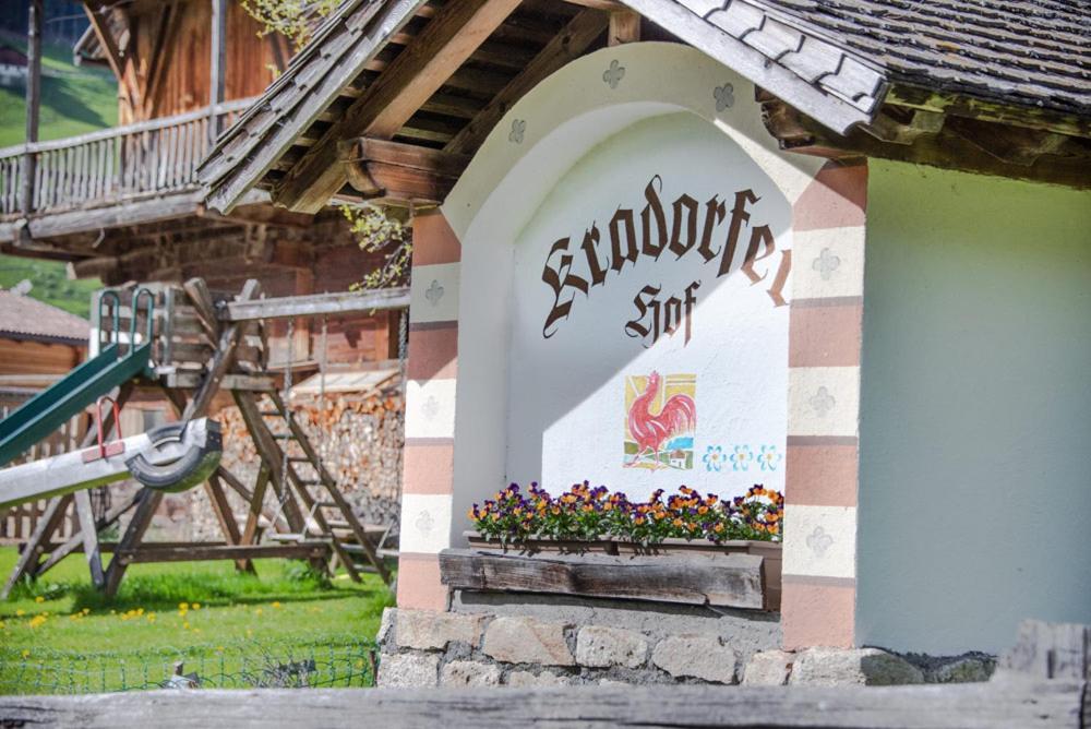 Kradorferhof Lägenhet Santa Maddalena in Casies Exteriör bild