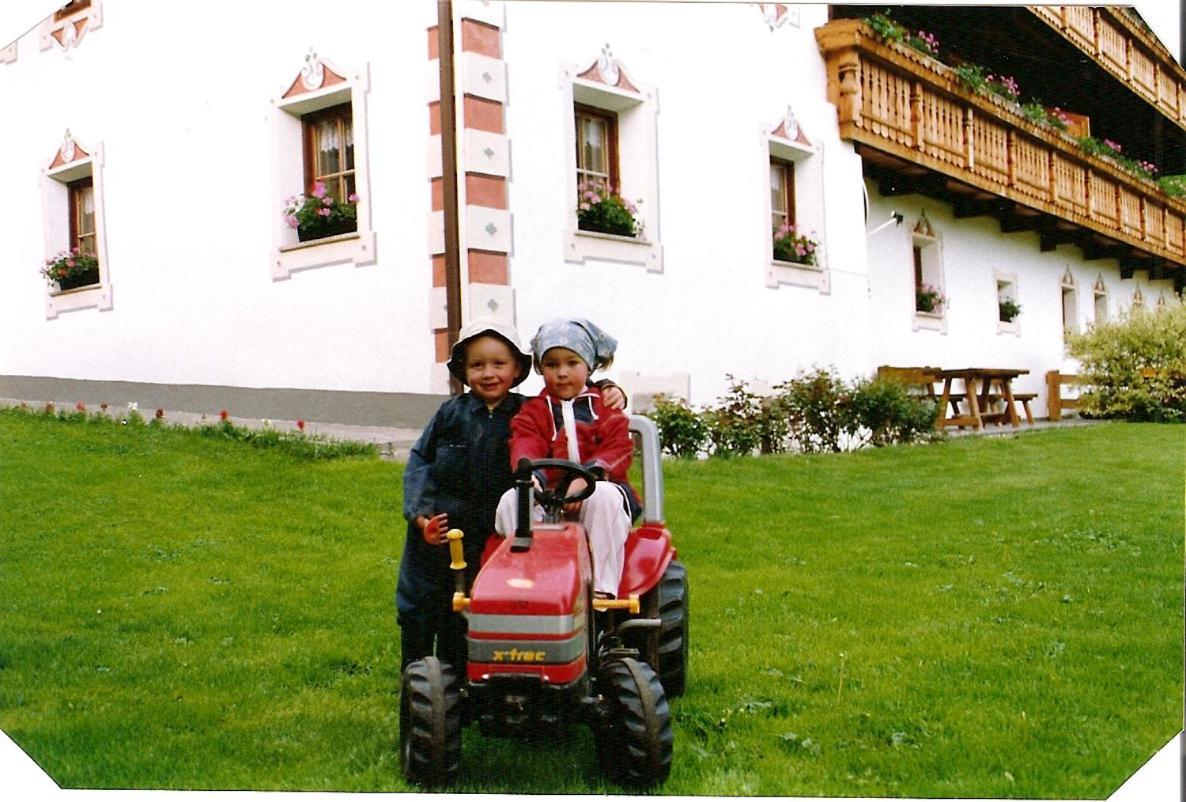 Kradorferhof Lägenhet Santa Maddalena in Casies Exteriör bild